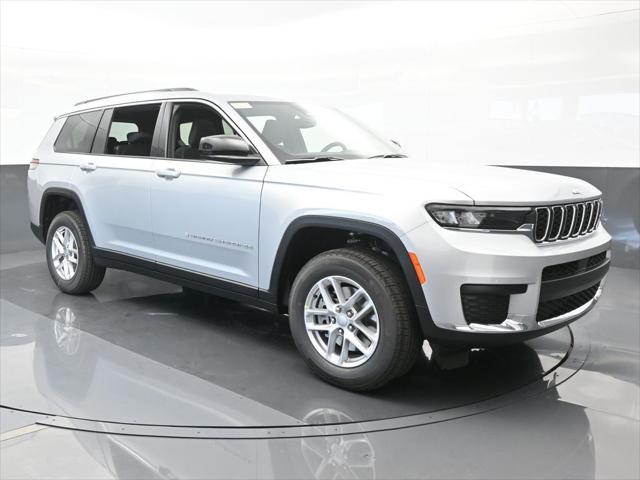 2024 Jeep Grand Cherokee L Laredo X 4x2
