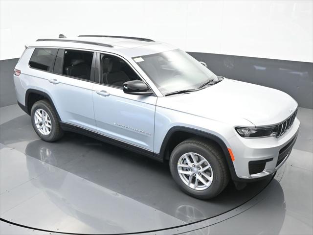 2024 Jeep Grand Cherokee L Laredo X 4x2
