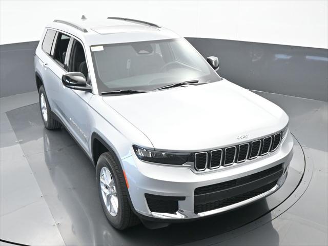 2024 Jeep Grand Cherokee L Laredo X 4x2