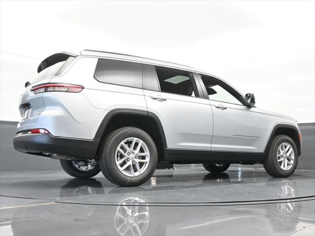 2024 Jeep Grand Cherokee L Laredo X 4x2