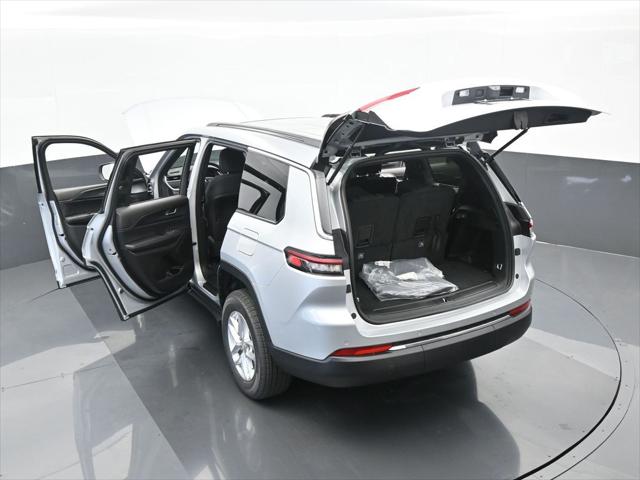 2024 Jeep Grand Cherokee L Laredo X 4x2