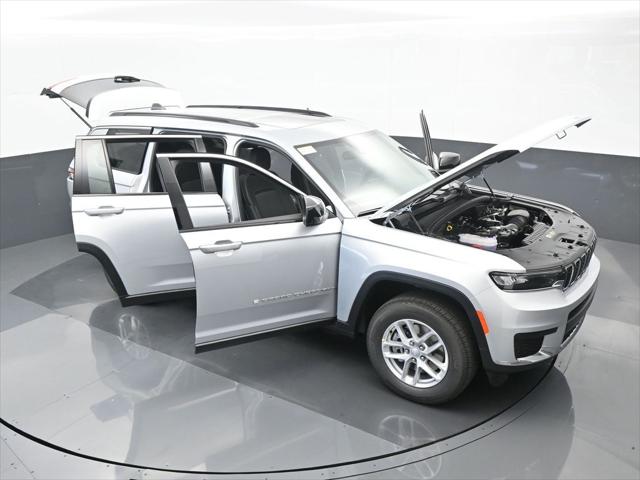 2024 Jeep Grand Cherokee L Laredo X 4x2