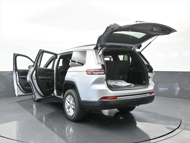 2024 Jeep Grand Cherokee L Laredo X 4x2