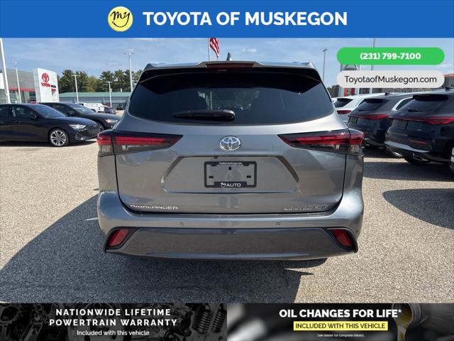 2025 Toyota Highlander Limited