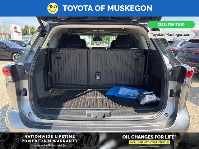 2025 Toyota Highlander Limited