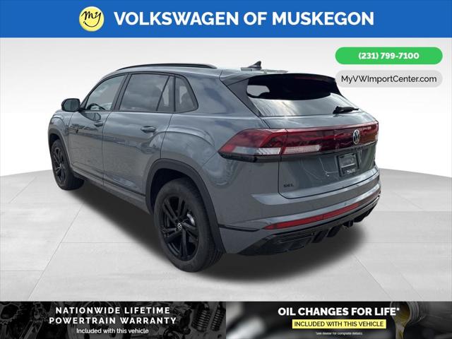 2025 Volkswagen Atlas Cross Sport 2.0T SEL R-Line Black