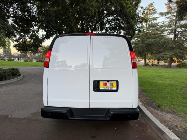 2021 GMC Savana Cargo RWD 2500 Extended Wheelbase Work Van