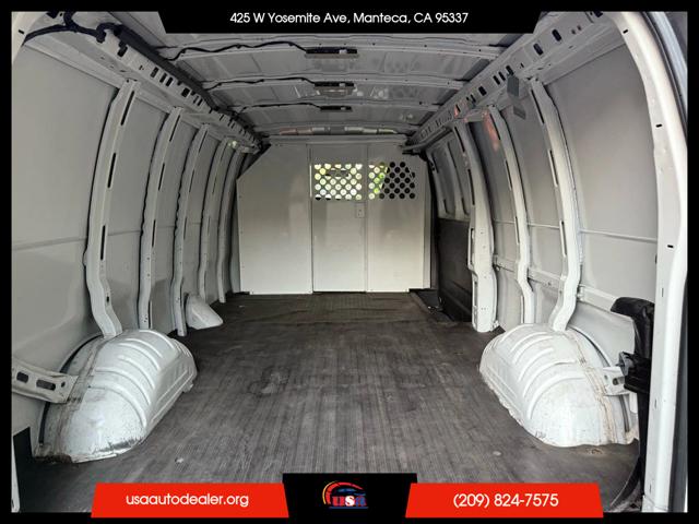 2021 GMC Savana Cargo RWD 2500 Extended Wheelbase Work Van