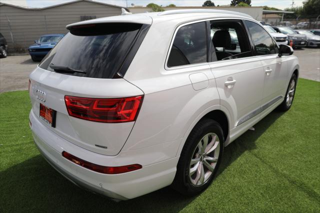 2019 Audi Q7 Unknown