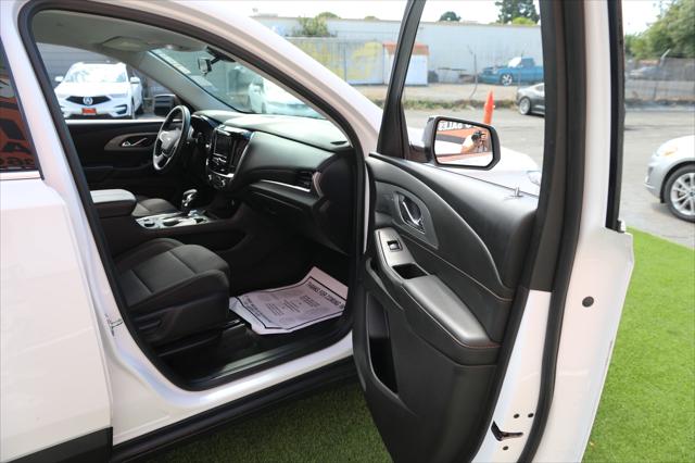 2021 Chevrolet Traverse FWD LS