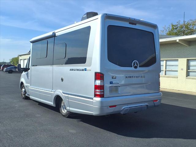 2019 Mercedes-Benz Sprinter 4500 Chassis 4500