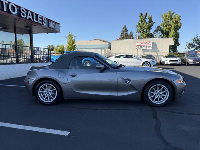 2004 BMW Z4 2.5i