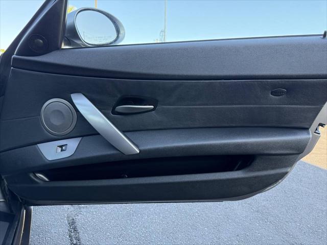 2004 BMW Z4 2.5i