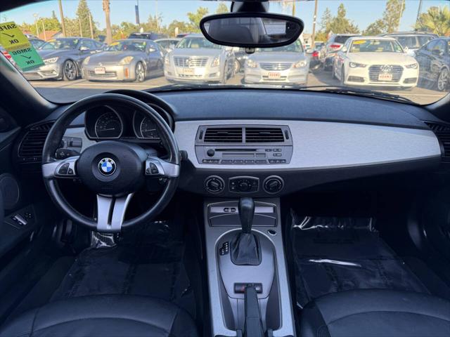 2004 BMW Z4 2.5i