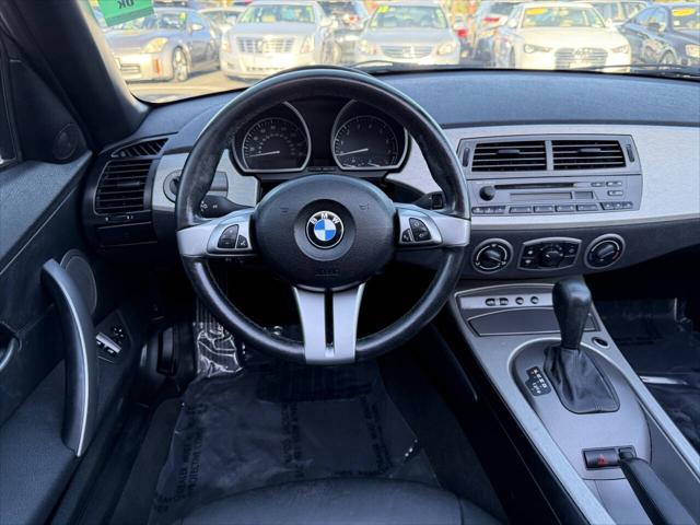 2004 BMW Z4 2.5i