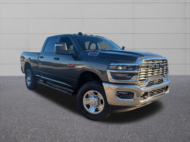 2026 RAM Ram 2500 RAM 2500 TRADESMAN CREW CAB 4X4 64 BOX