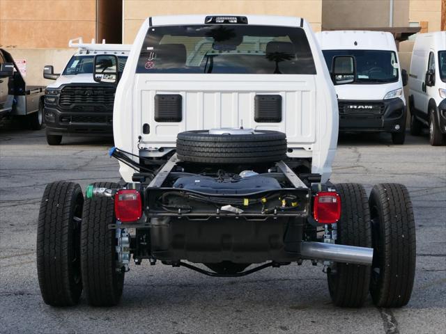 2026 RAM Ram 5500 Chassis Cab RAM 5500 TRADESMAN CHASSIS REGULAR CAB 4X4 84 CA 2026 RAM Ram 5500 Chassis Cab RAM 5500 TRADESMAN CHASSIS REGULAR CAB 4X4 84 CA