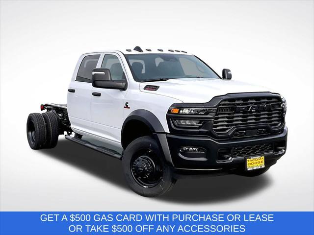 2026 RAM Ram 5500 Chassis Cab RAM 5500 TRADESMAN CHASSIS CREW CAB 4X4 60 CA