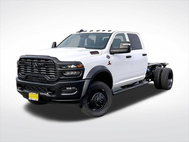 2026 RAM Ram 5500 Chassis Cab RAM 5500 TRADESMAN CHASSIS CREW CAB 4X4 60 CA