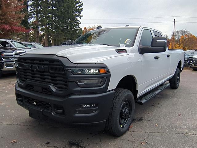 2026 RAM Ram 2500 RAM 2500 TRADESMAN CREW CAB 4X4 8 BOX