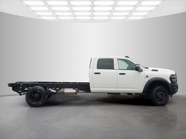 2026 RAM Ram 5500 Chassis Cab RAM 5500 TRADESMAN CHASSIS CREW CAB 4X4 84 CA 2026 RAM Ram 5500 Chassis Cab RAM 5500 TRADESMAN CHASSIS CREW CAB 4X4 84 CA