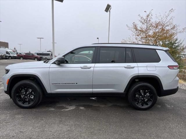 2025 Jeep Grand Cherokee GRAND CHEROKEE L ALTITUDE 4X4