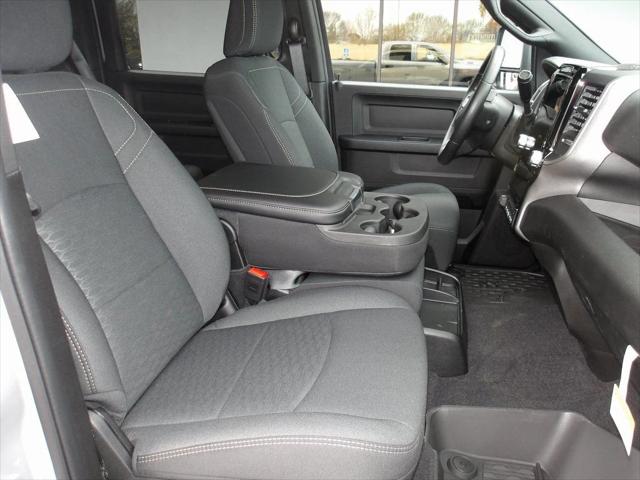 2026 Ram 2500 Tradesman Crew Cab 4x4 8' Box