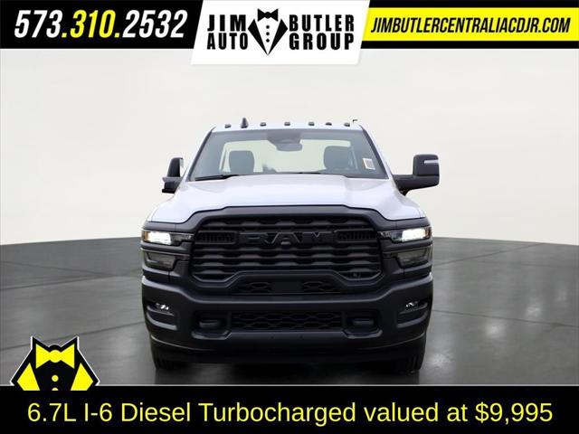 2026 RAM Ram 3500 Chassis Cab RAM 3500 TRADESMAN CHASSIS REGULAR CAB 4X4 84 CA