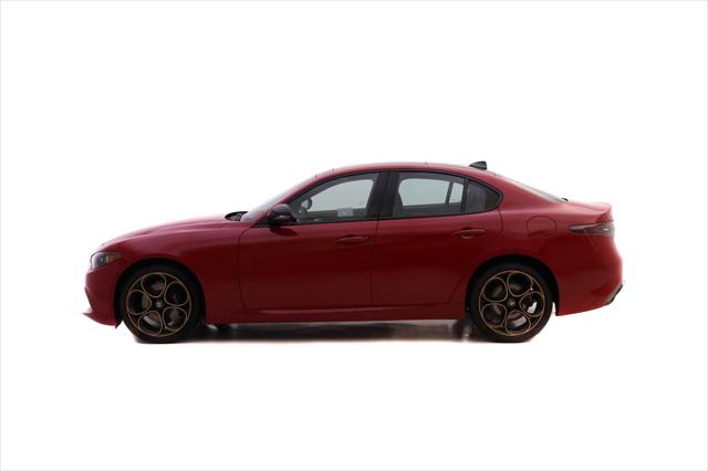 2025 Alfa Romeo Giulia GIULIA INTENSA AWD 2025 Alfa Romeo Giulia GIULIA INTENSA AWD