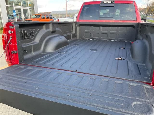 2026 Ram 2500 Big Horn Crew Cab 4x4 8' Box