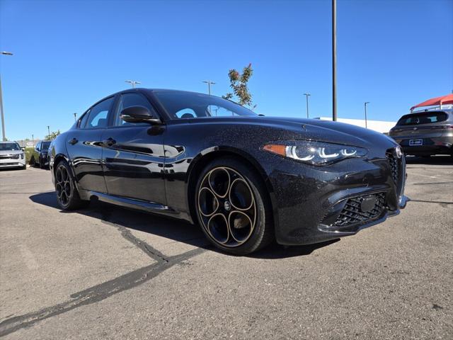 2025 Alfa Romeo Giulia GIULIA INTENSA RWD