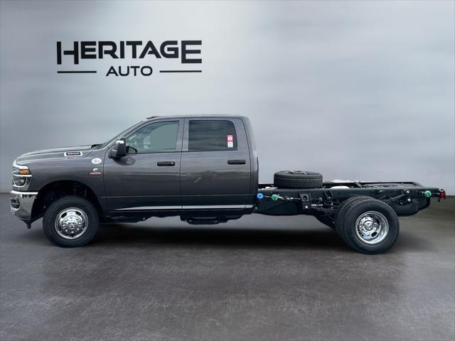 2026 RAM Ram 3500 Chassis Cab RAM 3500 TRADESMAN CREW CAB CHASSIS 4X4 60 CA