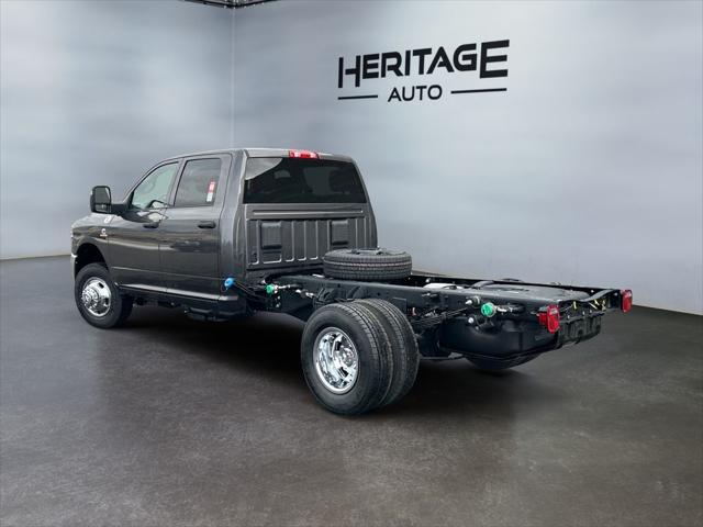 2026 RAM Ram 3500 Chassis Cab RAM 3500 TRADESMAN CREW CAB CHASSIS 4X4 60 CA