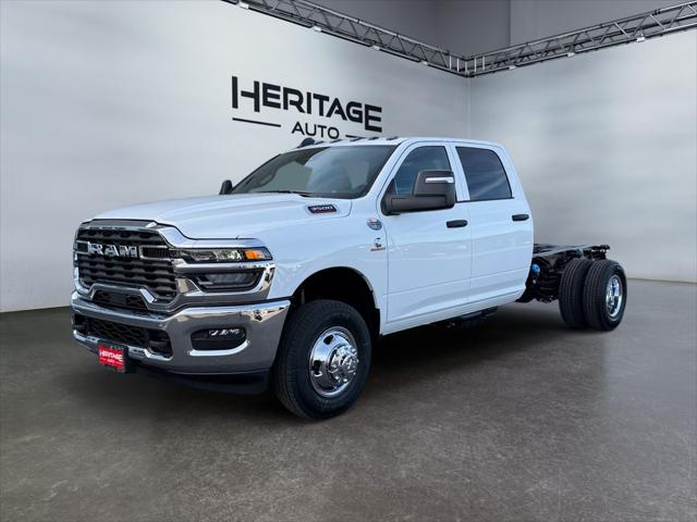 2026 RAM Ram 3500 Chassis Cab RAM 3500 TRADESMAN CREW CAB CHASSIS 4X4 60 CA 2026 RAM Ram 3500 Chassis Cab RAM 3500 TRADESMAN CREW CAB CHASSIS 4X4 60 CA