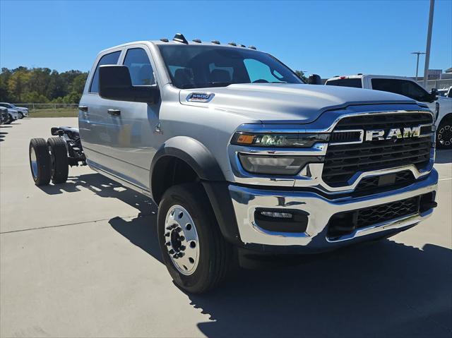 2026 RAM Ram 5500 Chassis Cab RAM 5500 TRADESMAN CHASSIS CREW CAB 4X4 84 CA 2026 RAM Ram 5500 Chassis Cab RAM 5500 TRADESMAN CHASSIS CREW CAB 4X4 84 CA