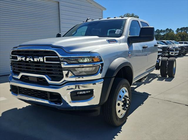 2026 RAM Ram 5500 Chassis Cab RAM 5500 TRADESMAN CHASSIS CREW CAB 4X4 84 CA