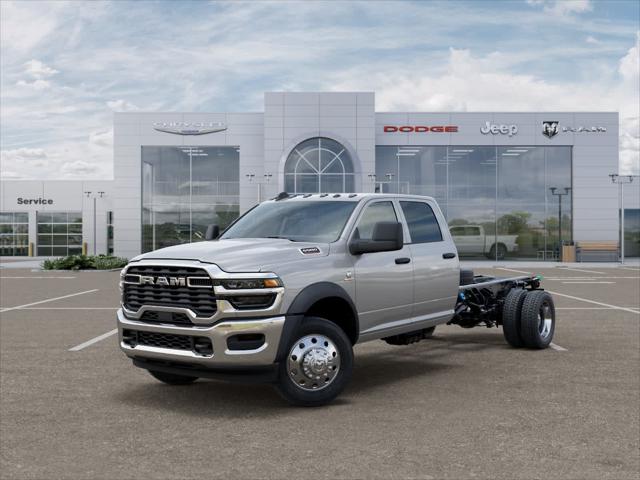 2026 RAM 5500 Chassis RAM 5500 TRADESMAN CHASSIS CREW CAB 4X4 84 CA