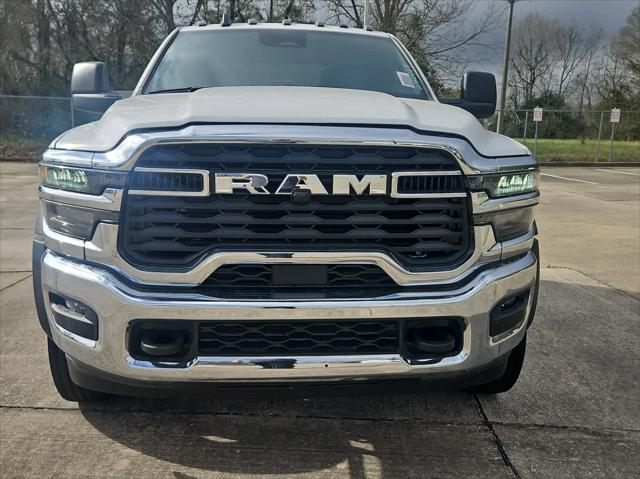 2026 RAM Ram 5500 Chassis Cab RAM 5500 TRADESMAN CHASSIS CREW CAB 4X4 84 CA