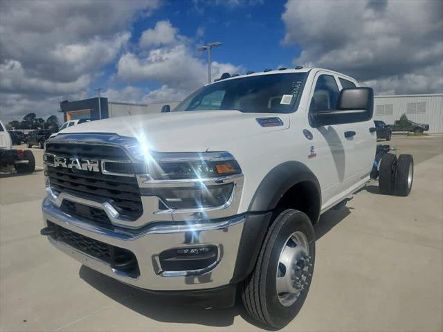 2026 RAM Ram 5500 Chassis Cab RAM 5500 TRADESMAN CHASSIS CREW CAB 4X4 84 CA