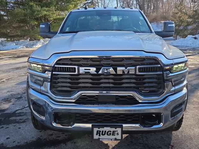 2026 RAM Ram 5500 Chassis Cab RAM 5500 TRADESMAN CHASSIS REGULAR CAB 4X4 84 CA 2026 RAM Ram 5500 Chassis Cab RAM 5500 TRADESMAN CHASSIS REGULAR CAB 4X4 84 CA