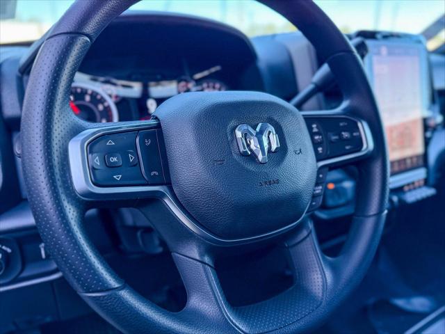 2026 RAM Ram 3500 RAM 3500 TRADESMAN CREW CAB 4X4 8 BOX