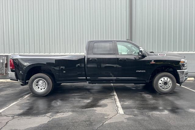 2026 RAM Ram 3500 RAM 3500 LARAMIE CREW CAB 4X4 8 BOX