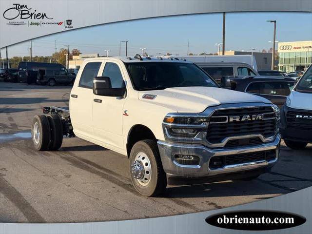 2026 RAM Ram 3500 Chassis Cab RAM 3500 TRADESMAN CREW CAB CHASSIS 4X4 60 CA 2026 RAM Ram 3500 Chassis Cab RAM 3500 TRADESMAN CREW CAB CHASSIS 4X4 60 CA