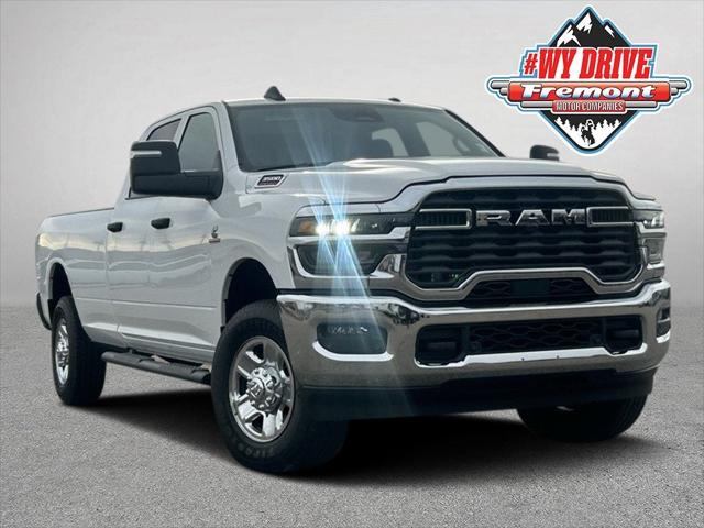 2026 RAM Ram 3500 RAM 3500 TRADESMAN CREW CAB 4X4 8 BOX