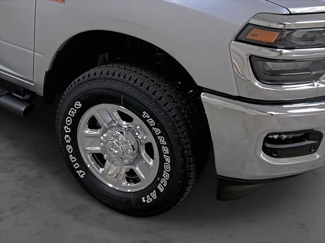 2026 Ram 2500 Tradesman Crew Cab 4x4 64 Box
