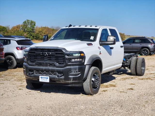 2026 RAM Ram 5500 Chassis Cab RAM 5500 TRADESMAN CHASSIS CREW CAB 4X4 84 CA
