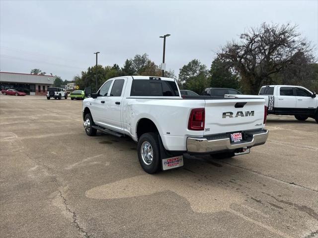 2026 RAM Ram 3500 RAM 3500 TRADESMAN CREW CAB 4X4 8 BOX