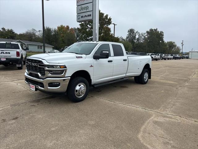 2026 RAM Ram 3500 RAM 3500 TRADESMAN CREW CAB 4X4 8 BOX 2026 RAM Ram 3500 RAM 3500 TRADESMAN CREW CAB 4X4 8 BOX