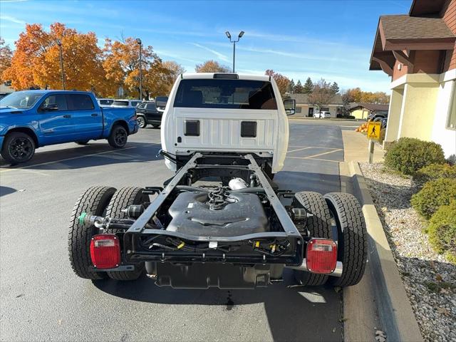 2026 RAM Ram 5500 Chassis Cab RAM 5500 TRADESMAN CHASSIS REGULAR CAB 4X4 84 CA 2026 RAM Ram 5500 Chassis Cab RAM 5500 TRADESMAN CHASSIS REGULAR CAB 4X4 84 CA