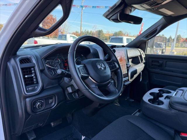 2026 Ram 3500 Tradesman Crew Cab 4x4 64 Box